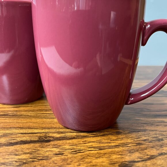 4 Stoneware Coffee Mugs Corelle Coordinates Burgundy Berry Solid Red 12 oz - Picture 8 of 13